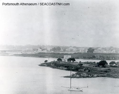 Henderson's Point, POrtsmouth Harbor, before the 1905 blast / Portsmouth Athenaeum photo