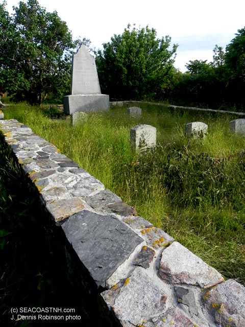 Celia Thaxter grave site today / J. Dennis Robinson 