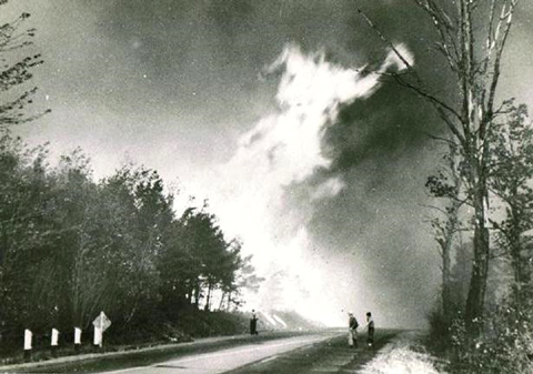 1947_Fire_by_Ted_Dyer