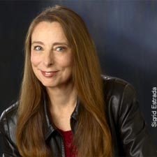 Ann_Beattie_by_Sigrid_Estrada