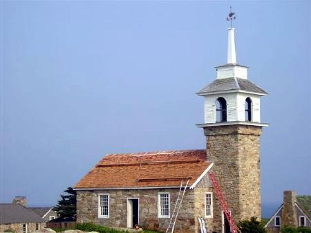 Gosport Chapel under repair in 2005 / Linda Anderle