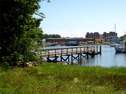 kittery_house_dock